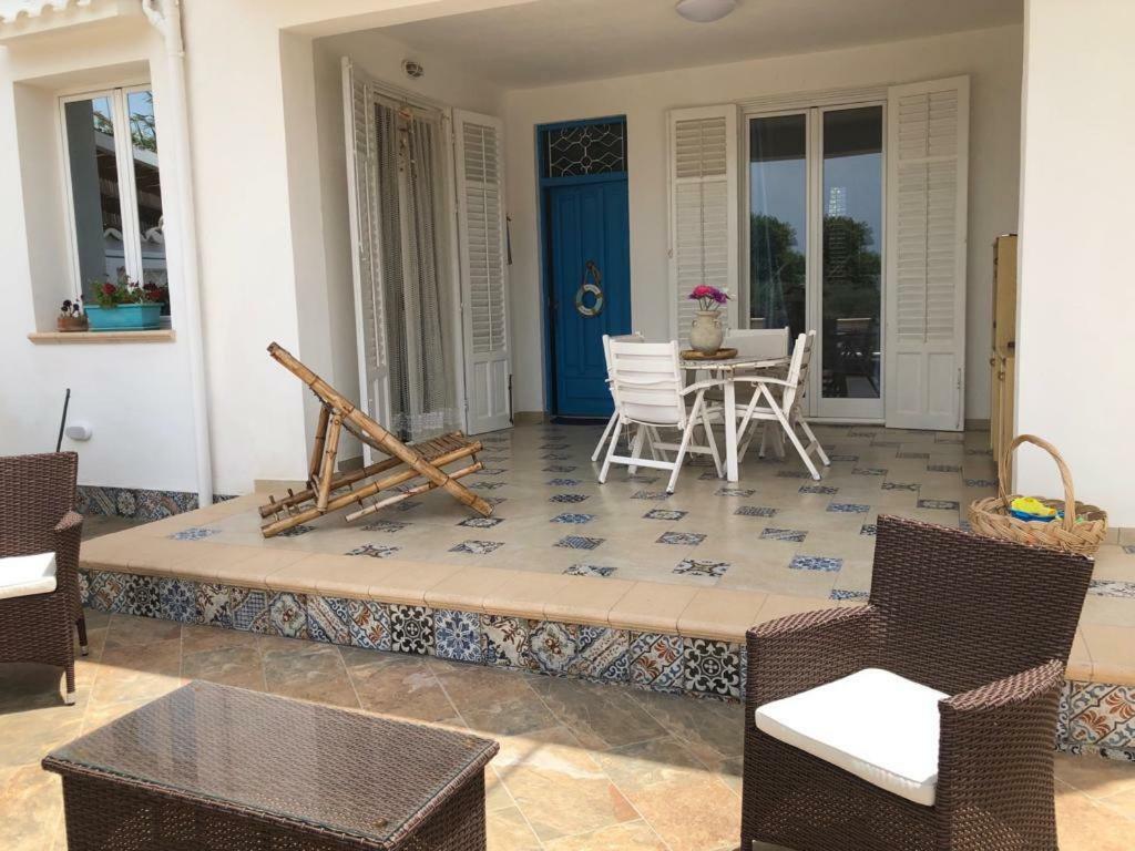 Cala Marina Holidays Villa Trappeto  Bagian luar foto